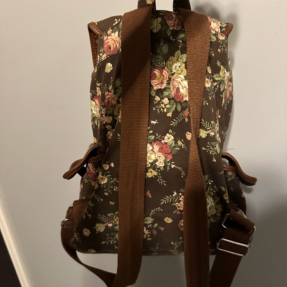 Floral Backpack - Picture 2 of 4